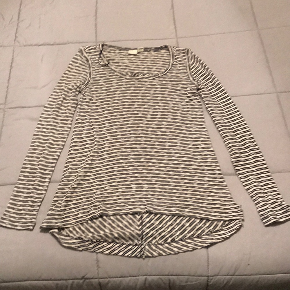 Lucy & Laurel cotton poly thermal knit top